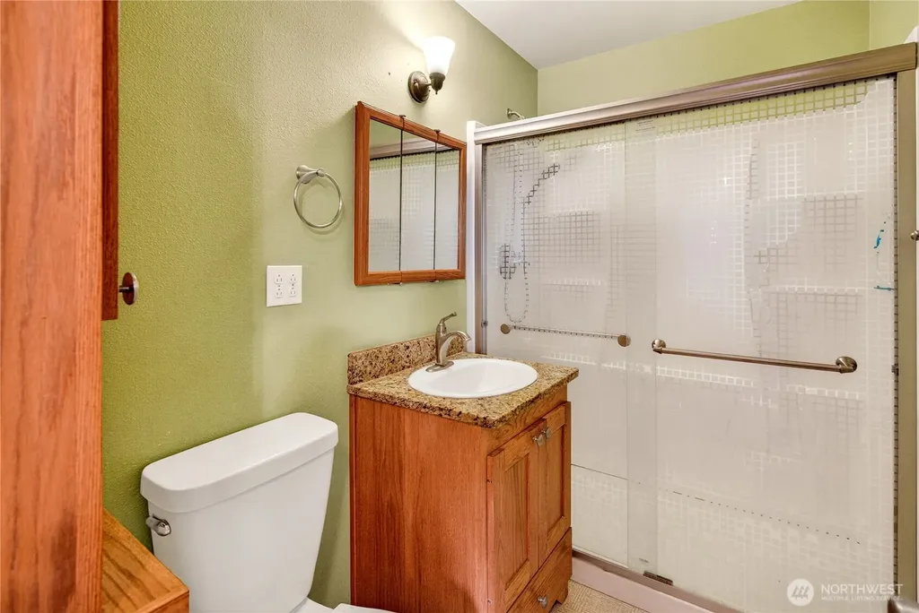 417 SE H Street Quincy WA 98848