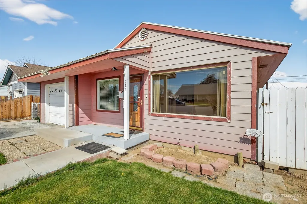 417 SE H Street Quincy WA 98848