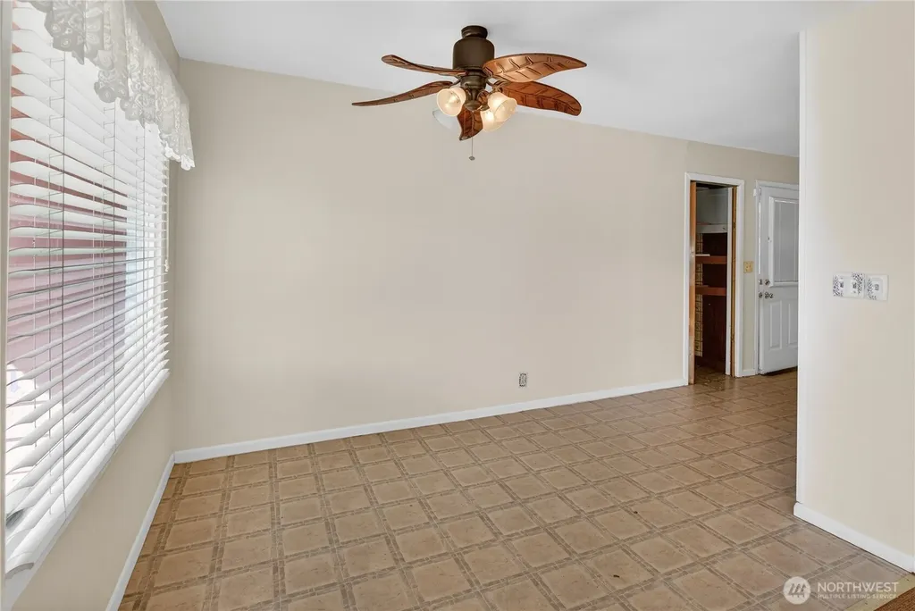 417 SE H Street Quincy WA 98848