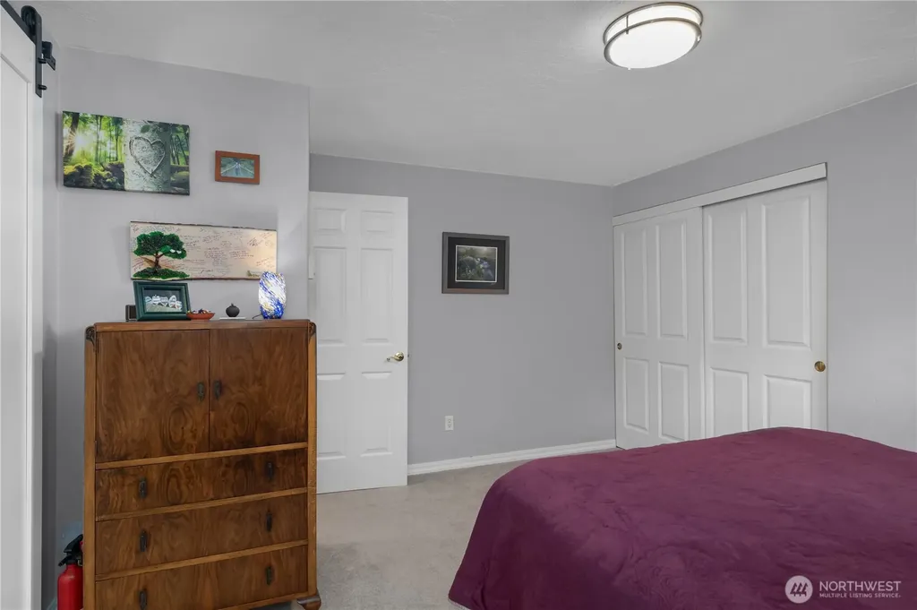 831 E Saint Andrews Drive Shelton WA 98584