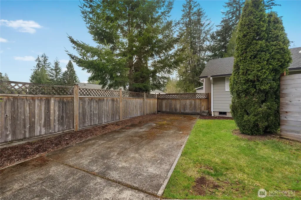 831 E Saint Andrews Drive Shelton WA 98584