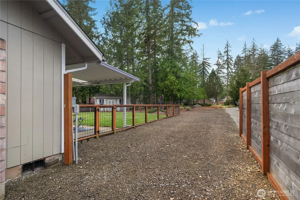 831 E Saint Andrews Drive Shelton WA 98584