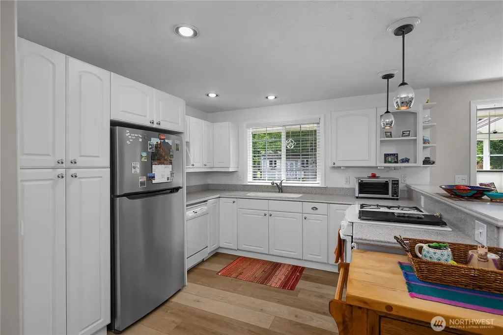 831 E Saint Andrews Drive Shelton WA 98584