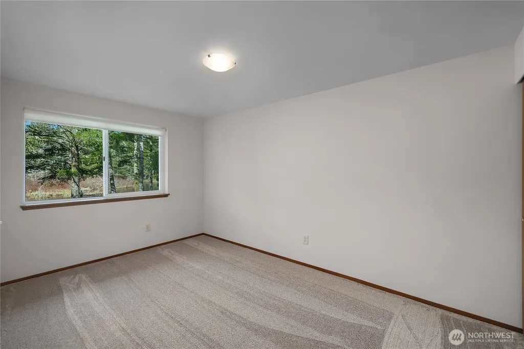 1051 E Ballantrae Drive Shelton WA 98584