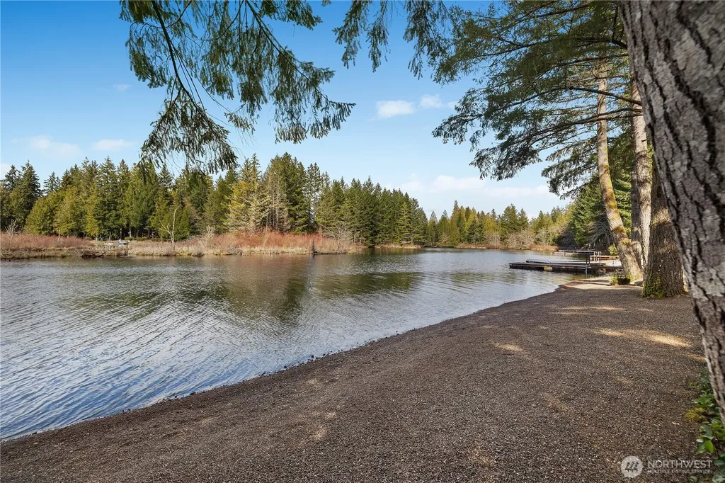 1051 E Ballantrae Drive Shelton WA 98584