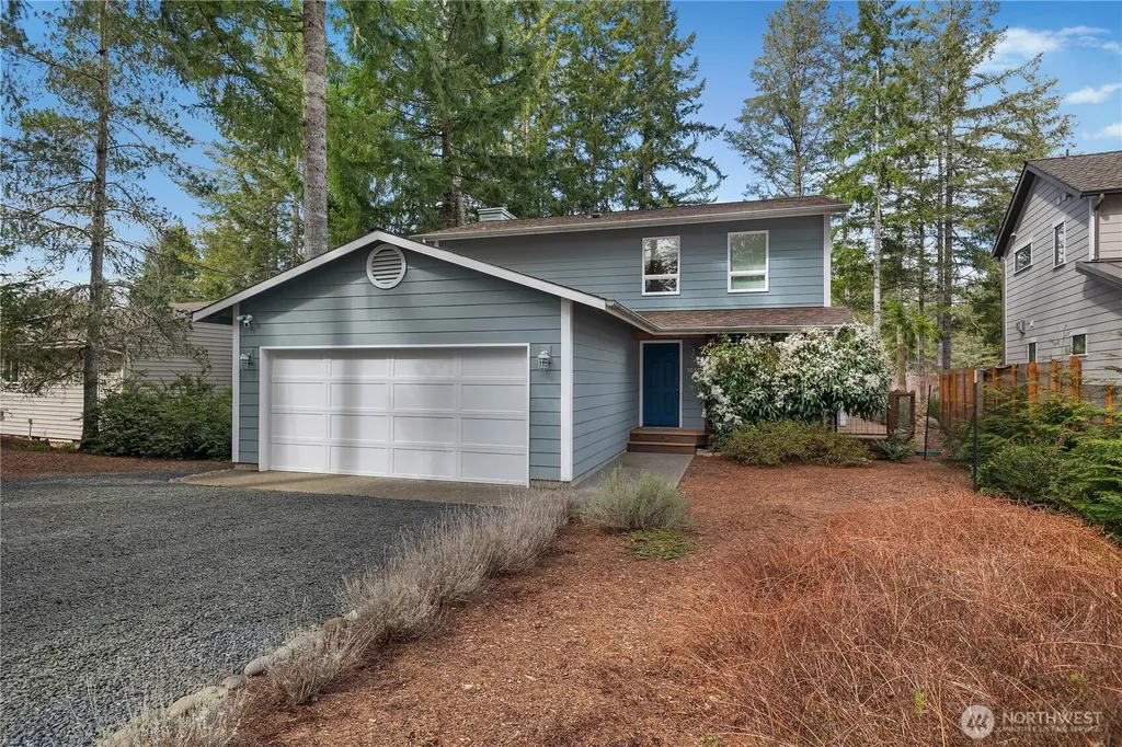 1051 E Ballantrae Drive Shelton WA 98584