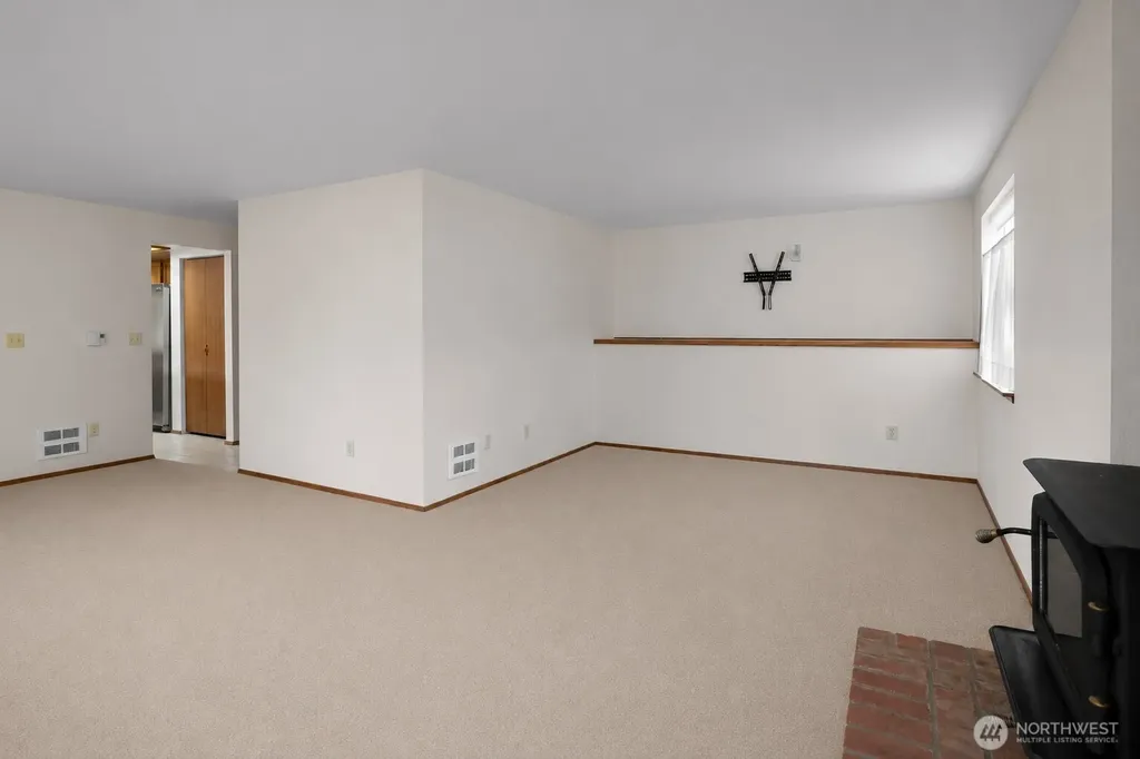 1051 E Ballantrae Drive Shelton WA 98584