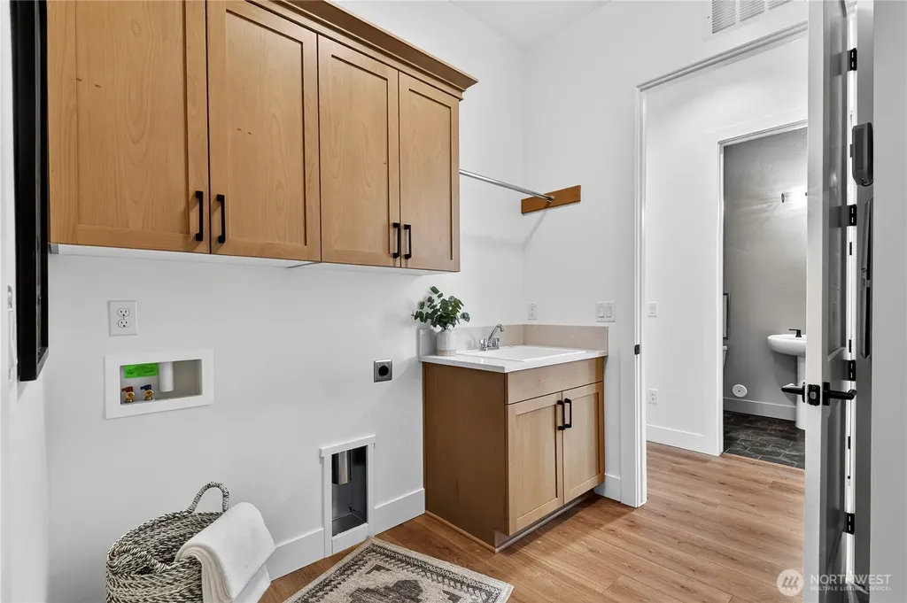 15221 210th Avenue E Bonney Lake WA 98391
