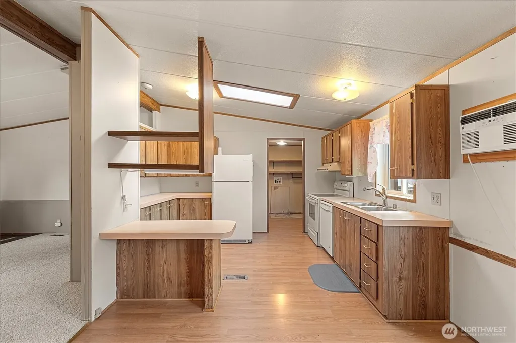 9403 Pierce Lane Sedro Woolley WA 98284
