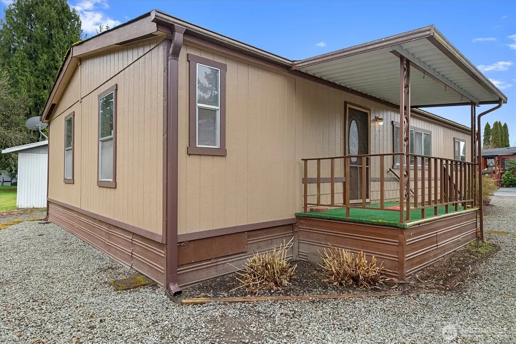 9403 Pierce Lane Sedro Woolley WA 98284
