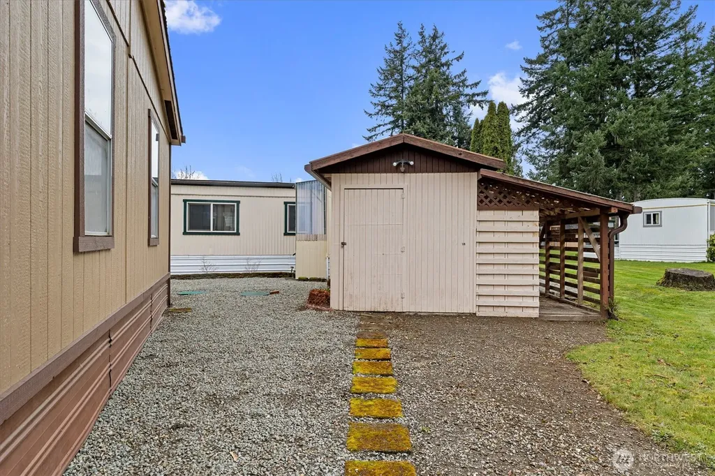 9403 Pierce Lane Sedro Woolley WA 98284