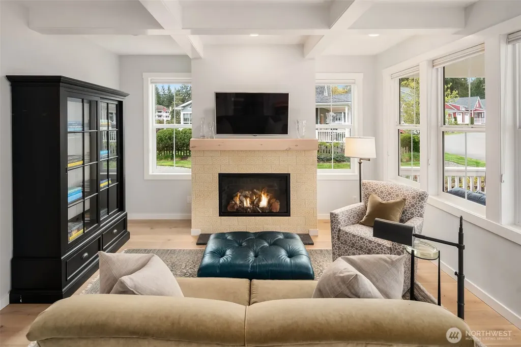 220 Anchor Lane Port Ludlow WA 98365