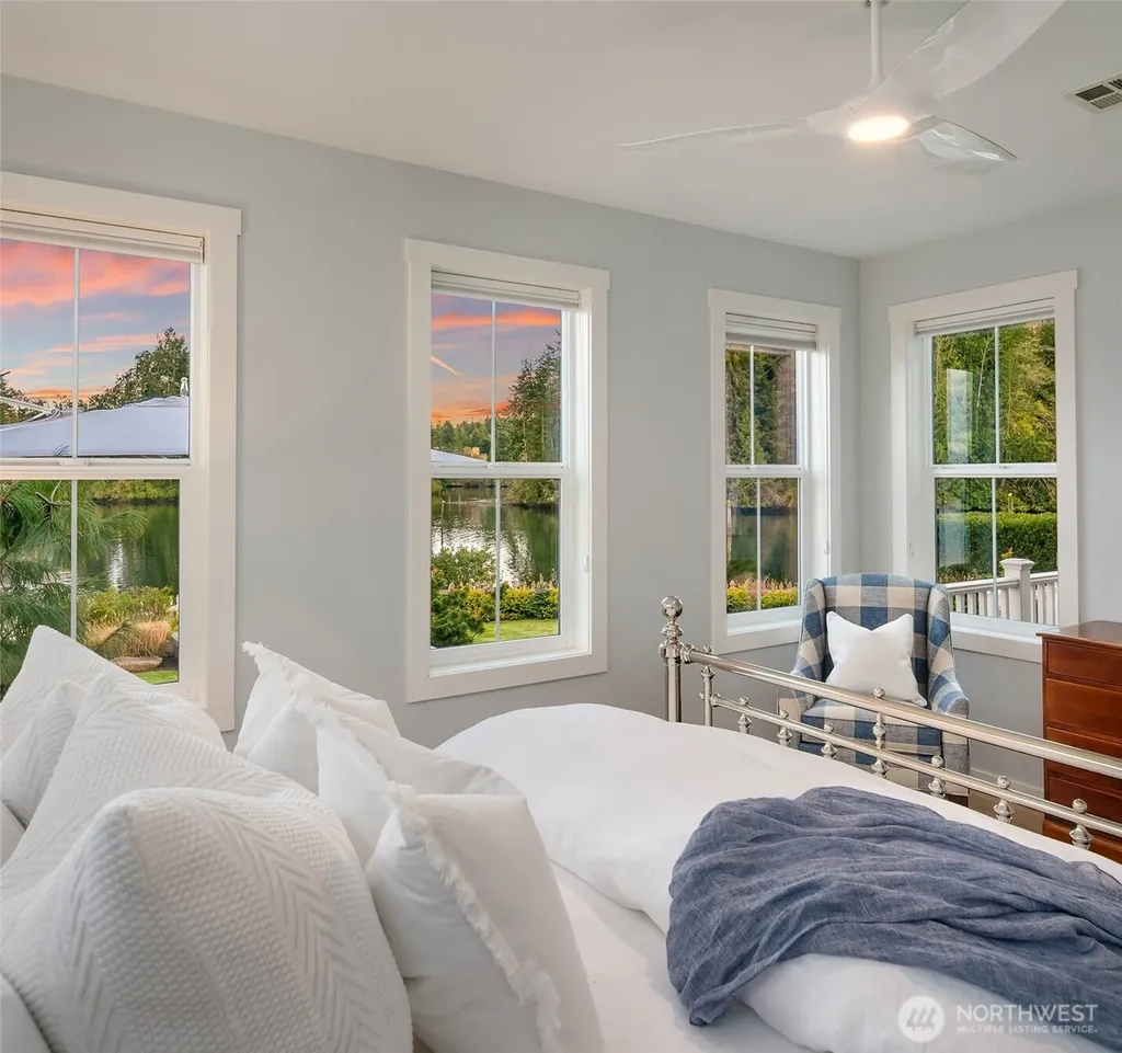 220 Anchor Lane Port Ludlow WA 98365