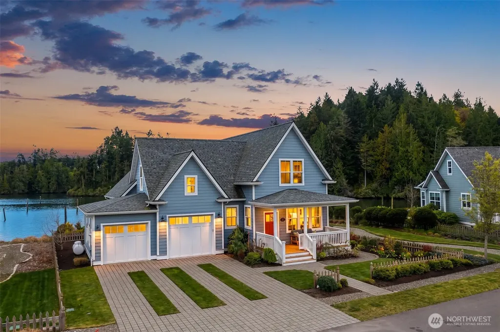 220 Anchor Lane Port Ludlow WA 98365