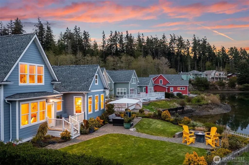 220 Anchor Lane Port Ludlow WA 98365