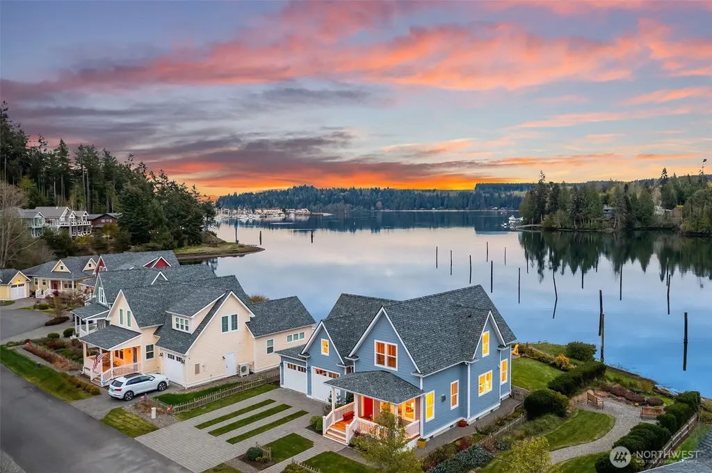 220 Anchor Lane Port Ludlow WA 98365
