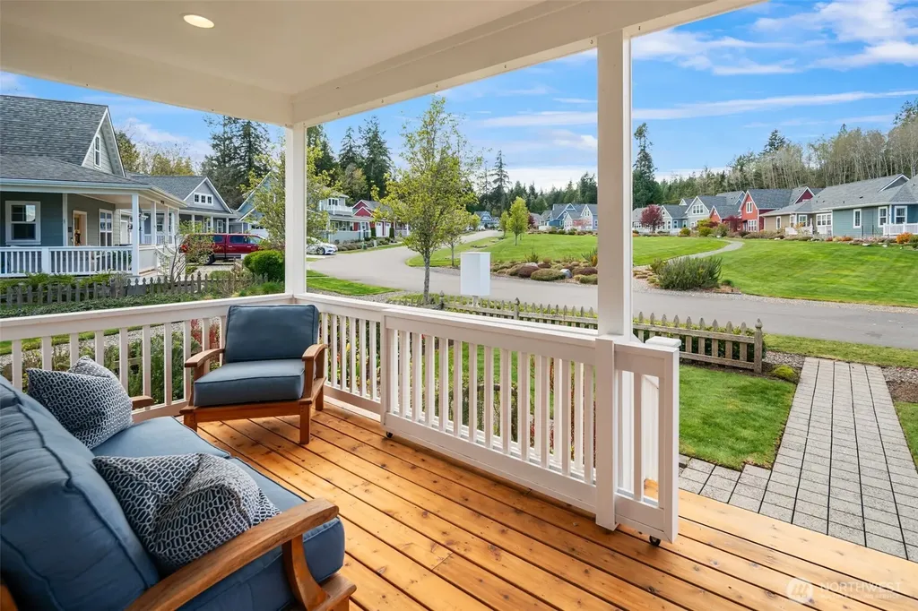220 Anchor Lane Port Ludlow WA 98365
