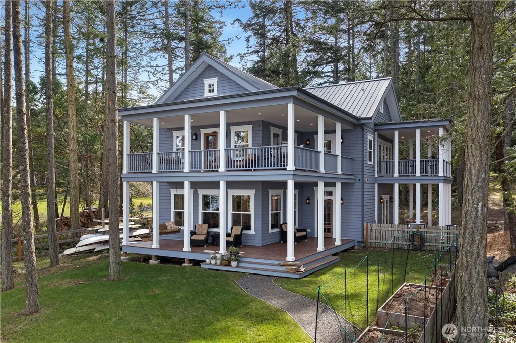 1 & 2 Driftwood Shores Henry Island WA 98250