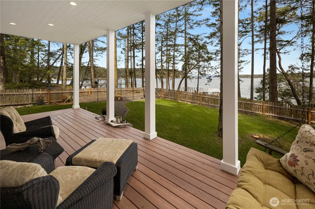 1 & 2 Driftwood Shores Henry Island WA 98250