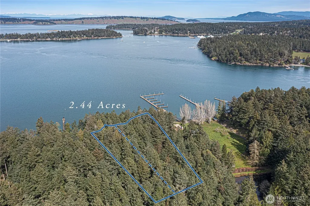 1 & 2 Driftwood Shores Henry Island WA 98250