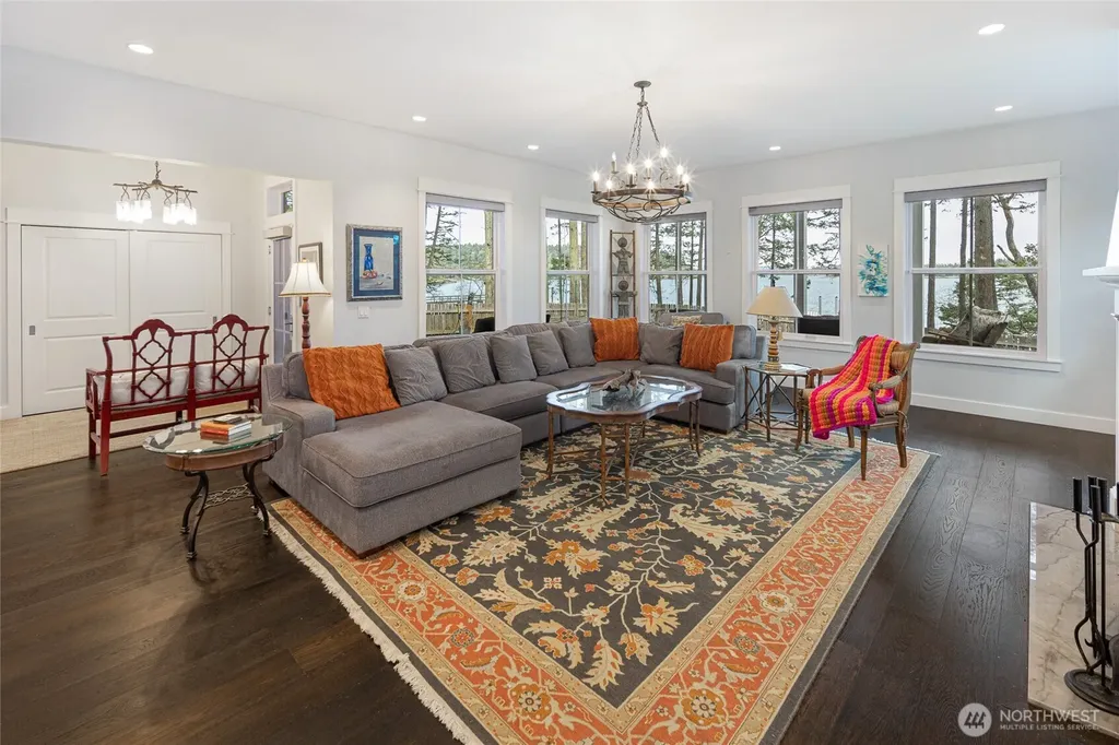 1 & 2 Driftwood Shores Henry Island WA 98250