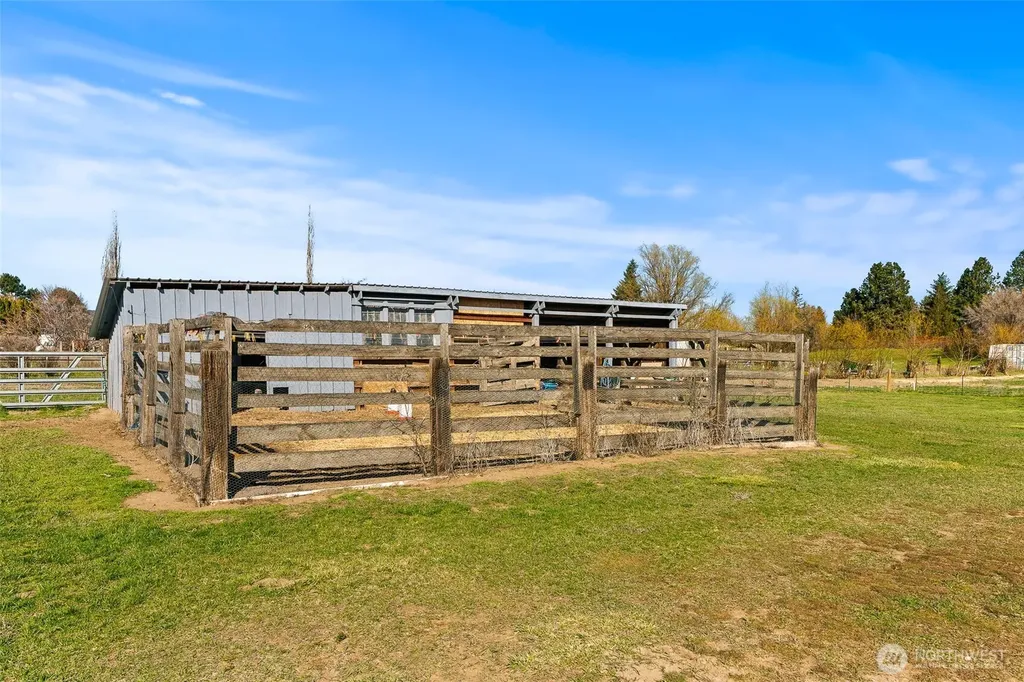 341 Robinson Canyon Road Ellensburg WA 98926