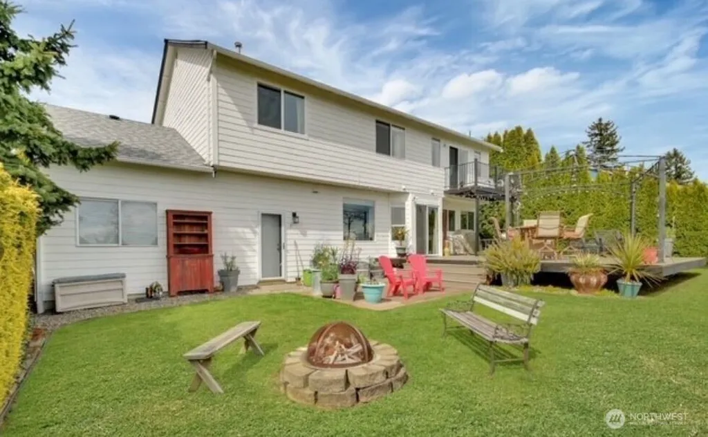 19622 82nd Street Ct E Bonney Lake WA 98391
