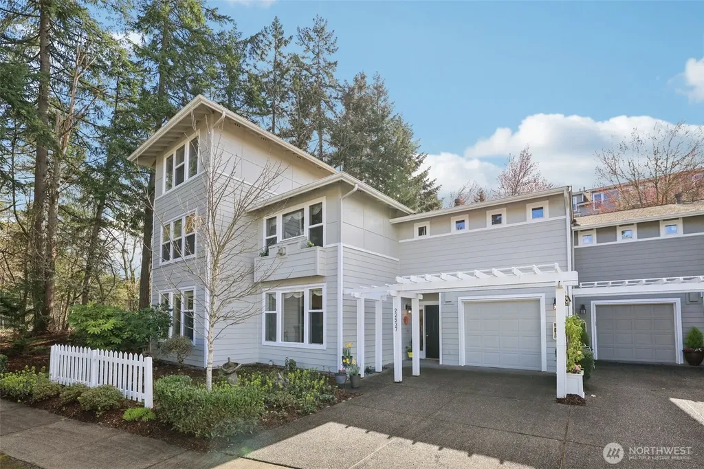 22537 38th Terrace Issaquah WA 98029