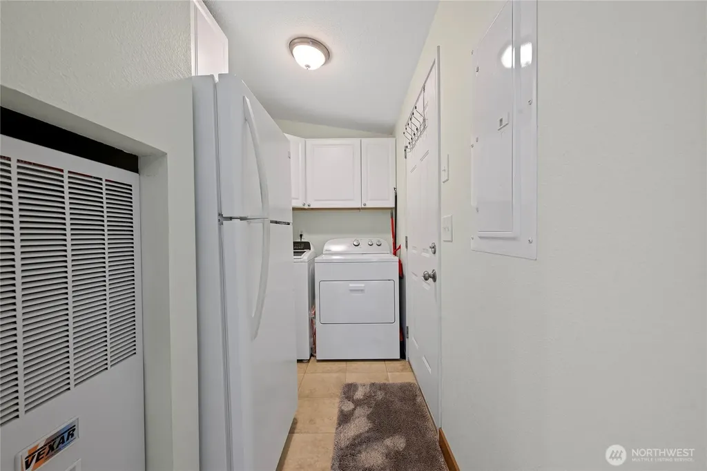 2512 Sid Snyder Drive Long Beach WA 98631