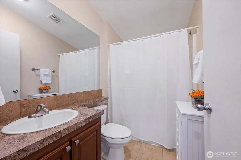 2512 Sid Snyder Drive Long Beach WA 98631