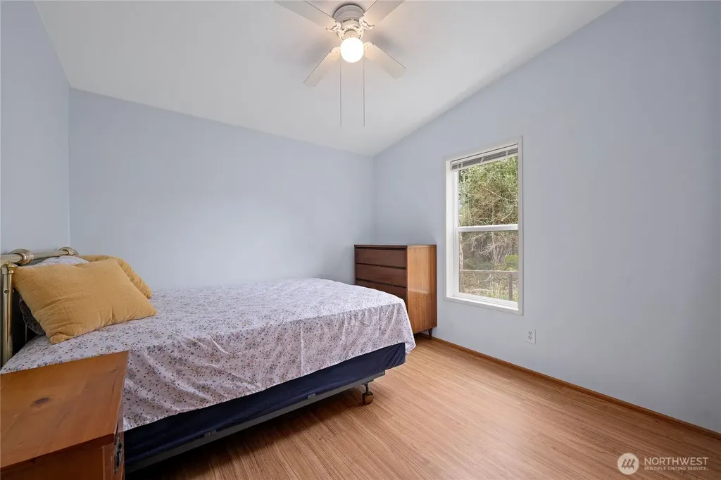 2512 Sid Snyder Drive Long Beach WA 98631