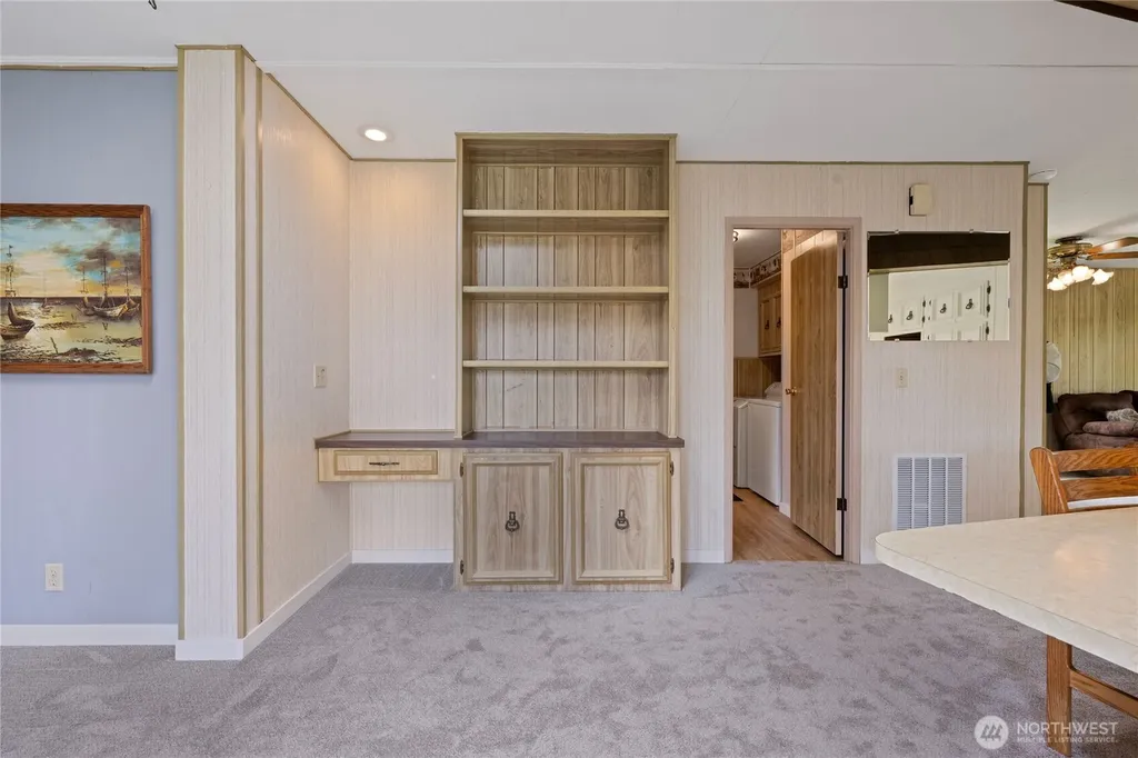 2512 Sid Snyder Drive Long Beach WA 98631