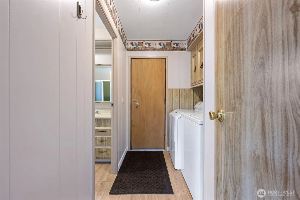 2512 Sid Snyder Drive Long Beach WA 98631