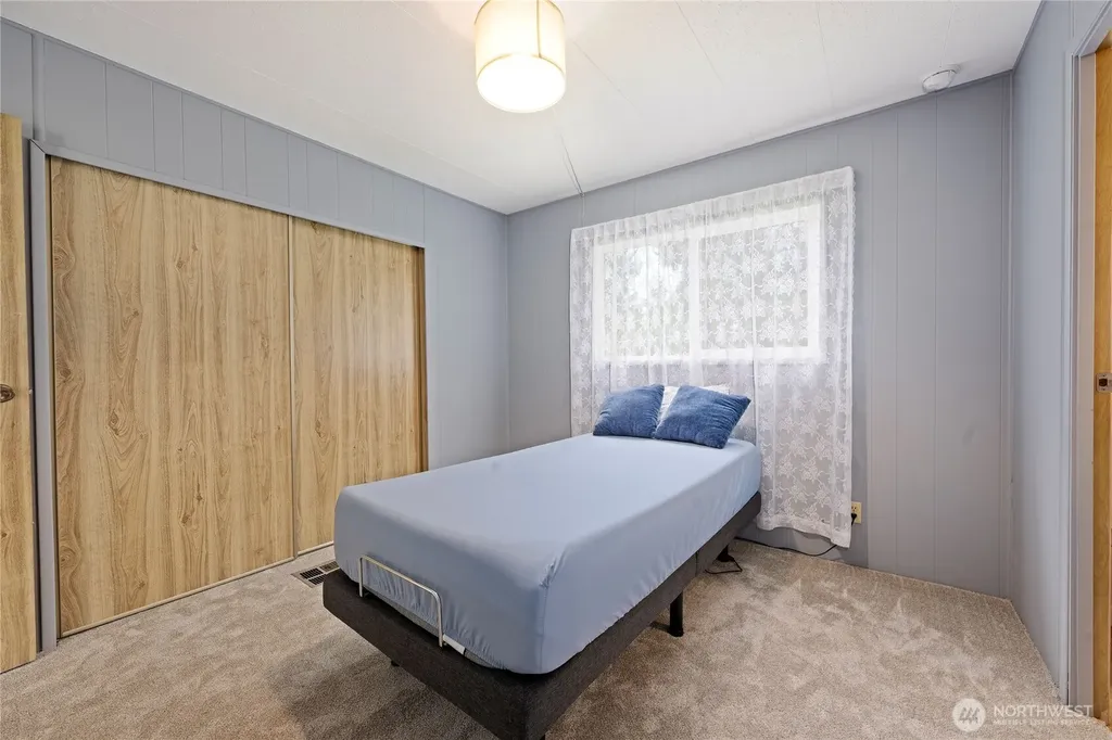 2512 Sid Snyder Drive Long Beach WA 98631