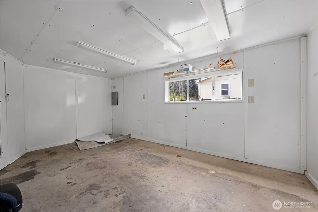 2512 Sid Snyder Drive Long Beach WA 98631