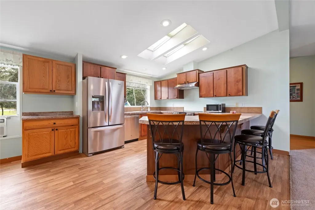 2512 Sid Snyder Drive Long Beach WA 98631