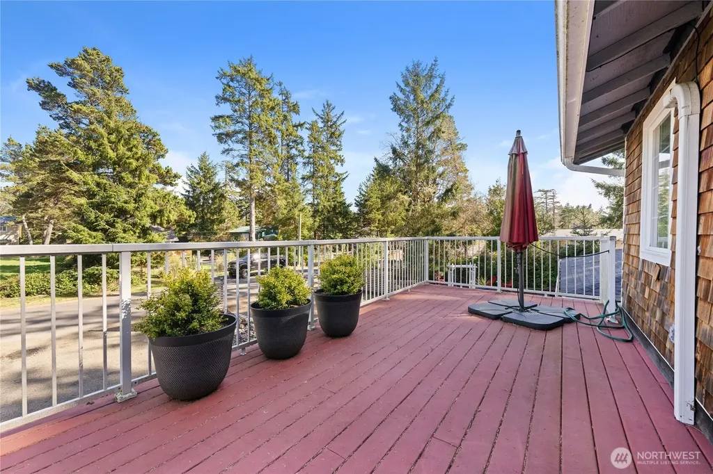 31211 L Street Ocean Park WA 98640
