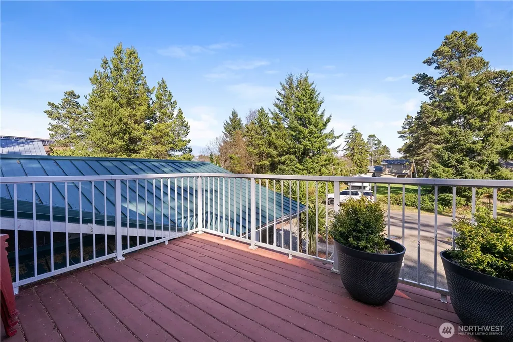 31211 L Street Ocean Park WA 98640