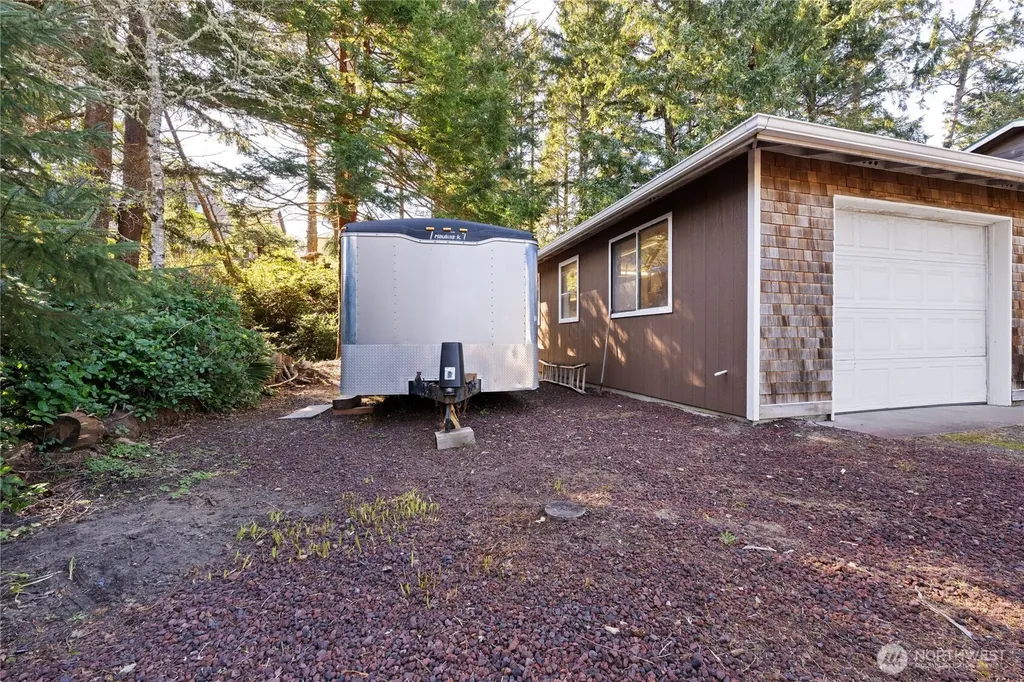 31211 L Street Ocean Park WA 98640