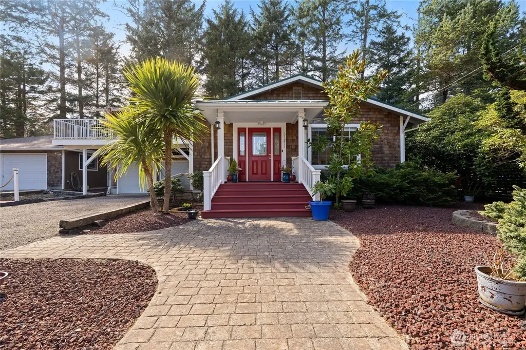 31211 L Street Ocean Park WA 98640