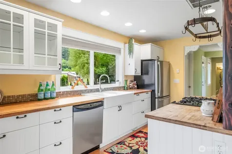 10785 Lone Pine Drive Peshastin WA 98847