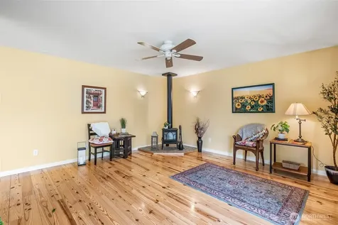10785 Lone Pine Drive Peshastin WA 98847