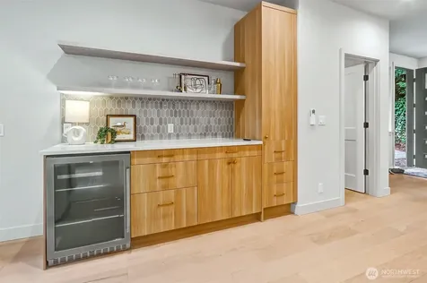 11219 NE 95th Street Kirkland WA 98033