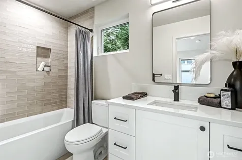 11219 NE 95th Street Kirkland WA 98033