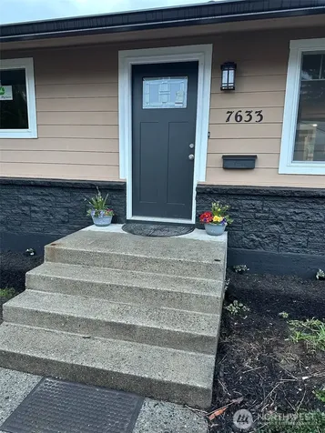 7633 S Wilkeson Street Tacoma WA 98408