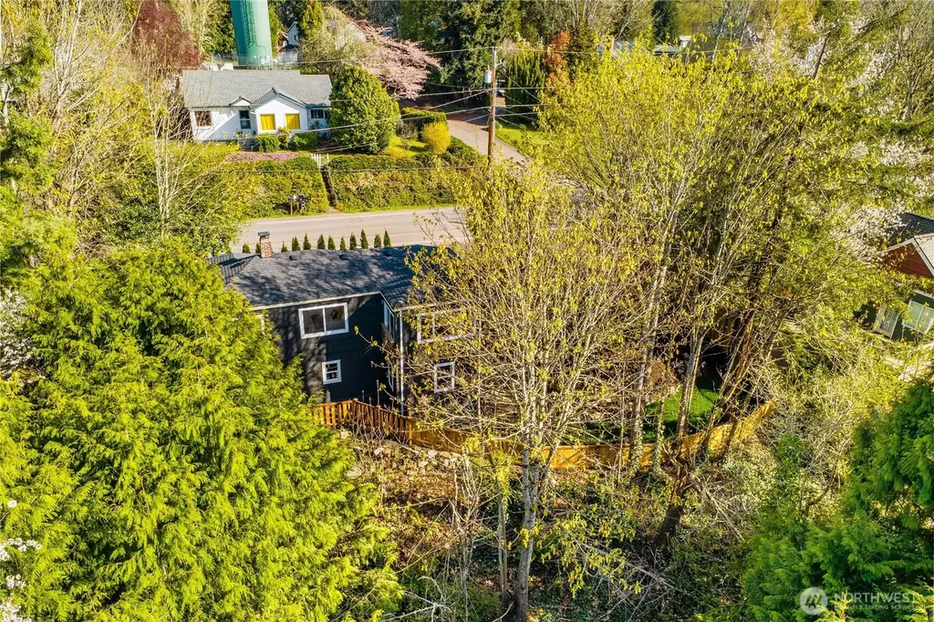 120 Tracy Avenue N Port Orchard WA 98366