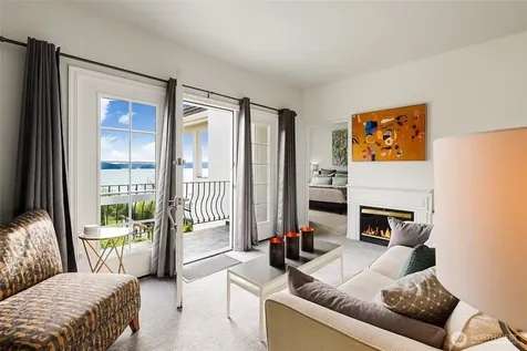 8480 Thompson Beach Road Anacortes WA 98221