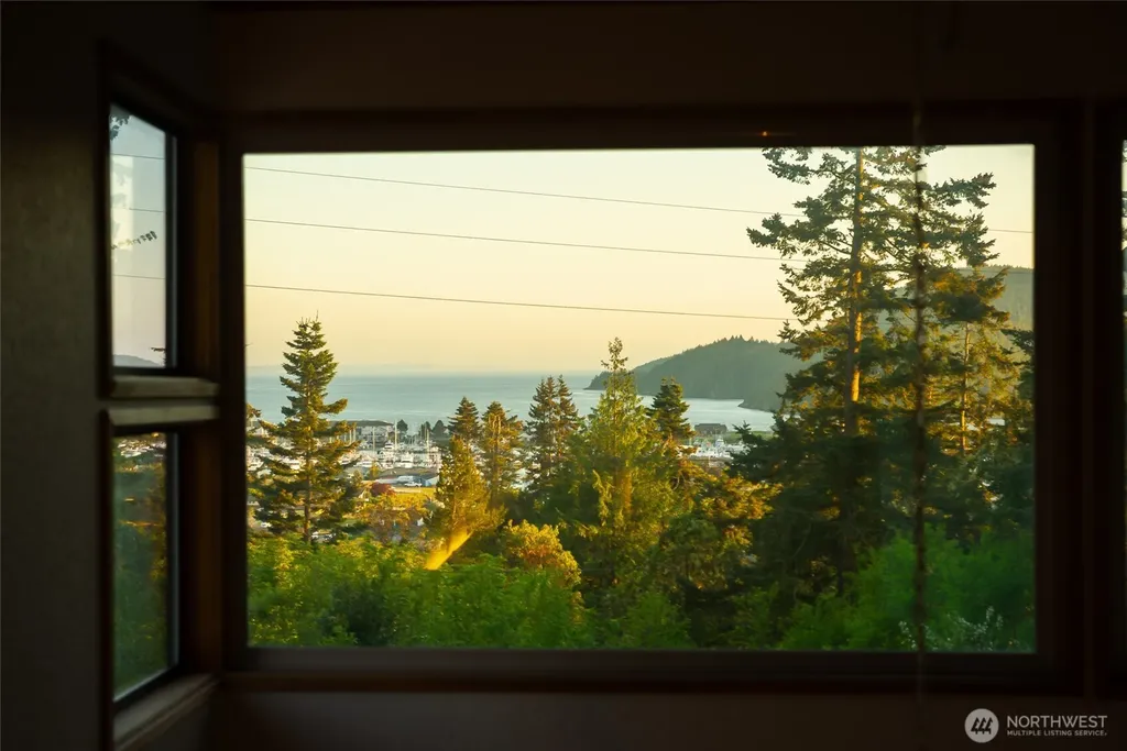 5408 Sunset Avenue Anacortes WA 98221