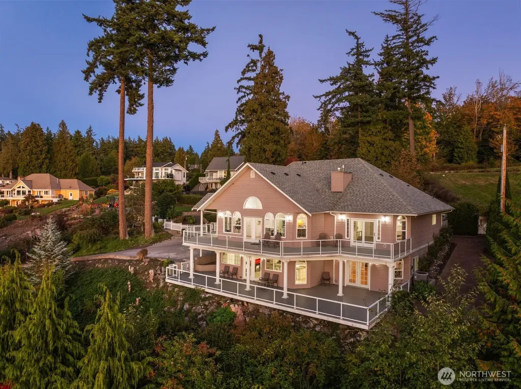 5913 Normar Place Blaine WA 98230