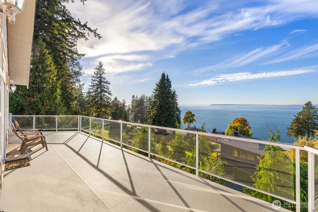 5913 Normar Place Blaine WA 98230